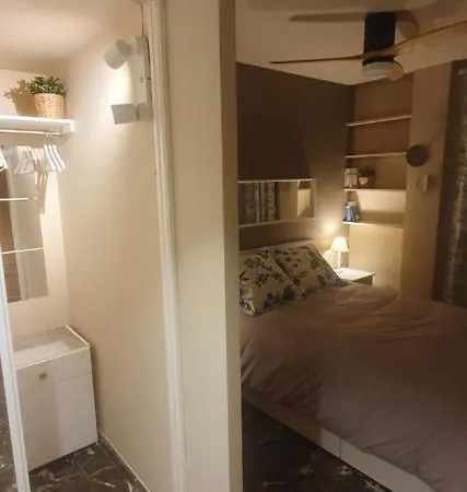 アパート Apartamenticos 75 *