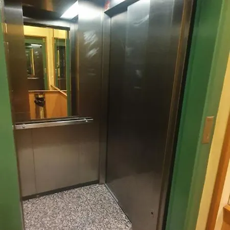 Apartamenticos 75 * Сарагоса